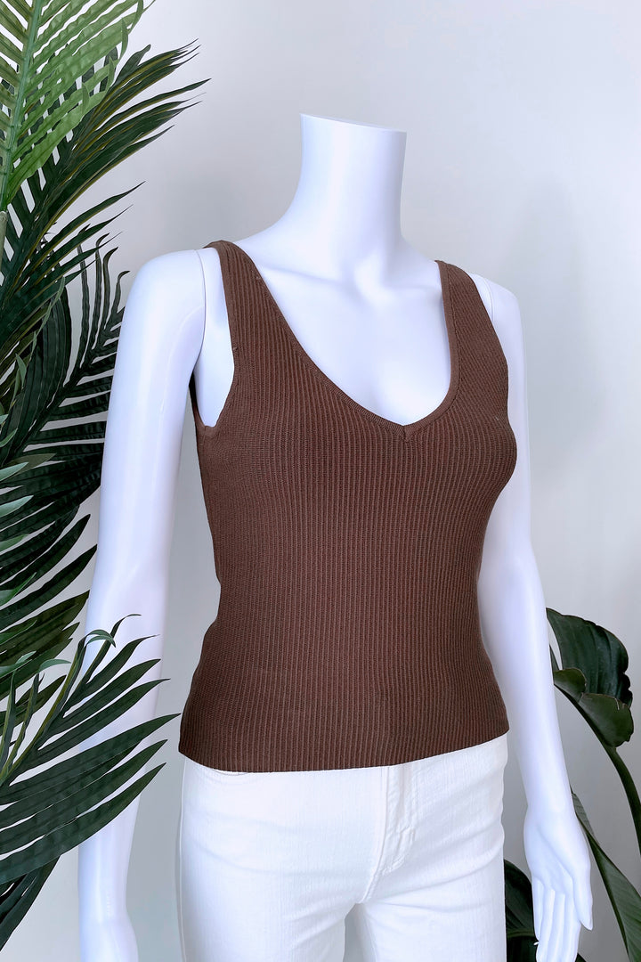 LUCY VNECK TANK TOP IN BROWN