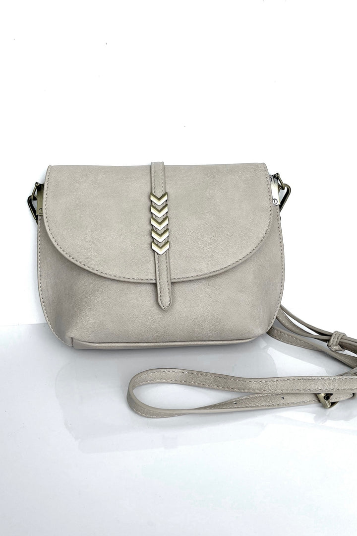 CHEVRON CROSSBODY BAG IN BONE