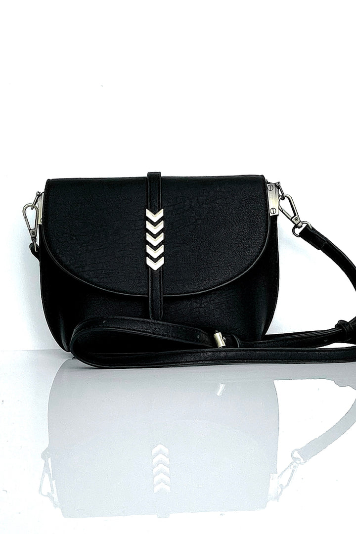 CHEVRON CROSSBODY BAG IN BLACK