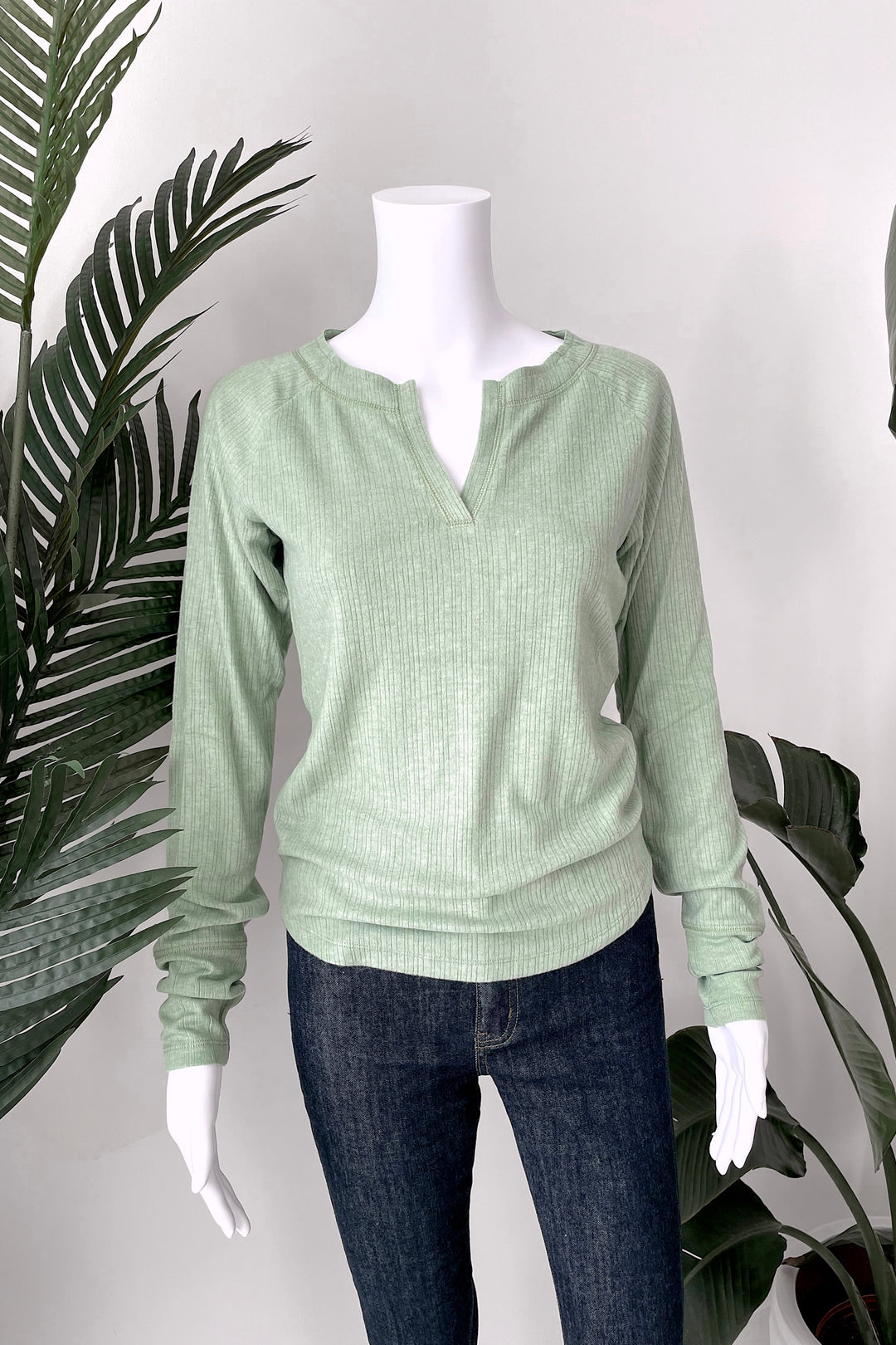 LOVELY DAY LAYERING KNIT TOP IN SAGE